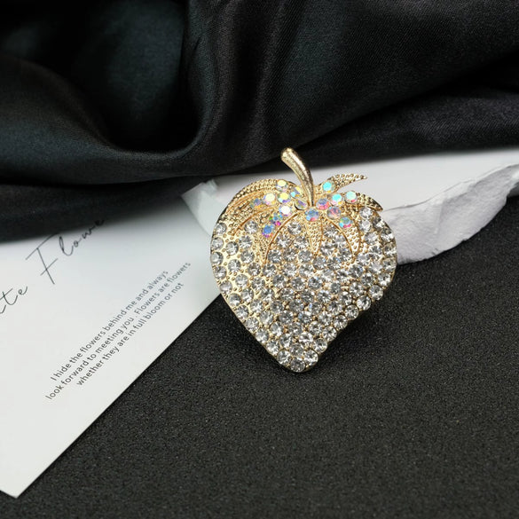 Alloy Strawberry Leaves Brooch Electroplated Cute Trendy Accessory For Women And Unisex