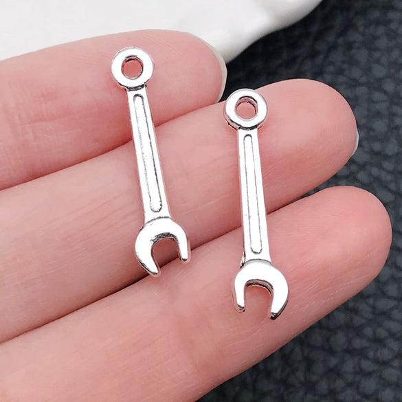 Alloy Tool Shaped Jewelry Accessories Pendant With Electroplating