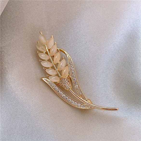 Alloy Wheat Ear Flower Brooch Electroplated Women's Highend Exquisite Coat Sweater Pin Accessories New Fashion Temperament Allmatching