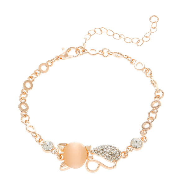 Alloy Women's Animals Style Bear Little Pig Small Animal Electroplated Bracelet Necklace Earrings Three Piece Accessories