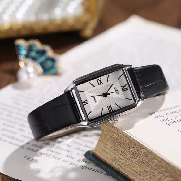 Alloy Women's Casual Quartz Watch With Rectangle Dial And Waterproof Function