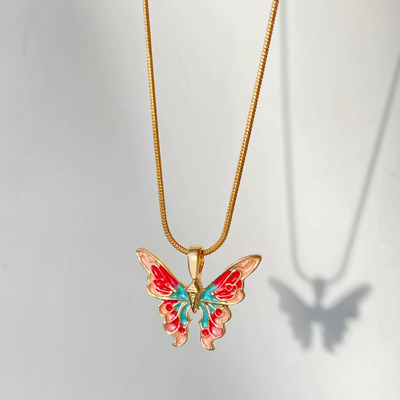 Alloy Women's Fantasy Rainbow Butterfly Pendant Necklace With Dripping Oil Design And Animal Pattern
