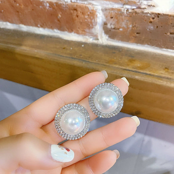 Alloy Women's Geometric Diamond Design Round Earrings
