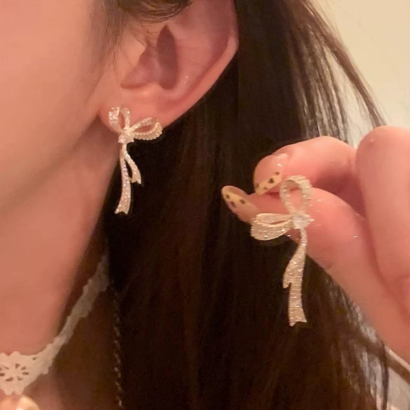 Alloy Zirconia Bow Earrings For Women