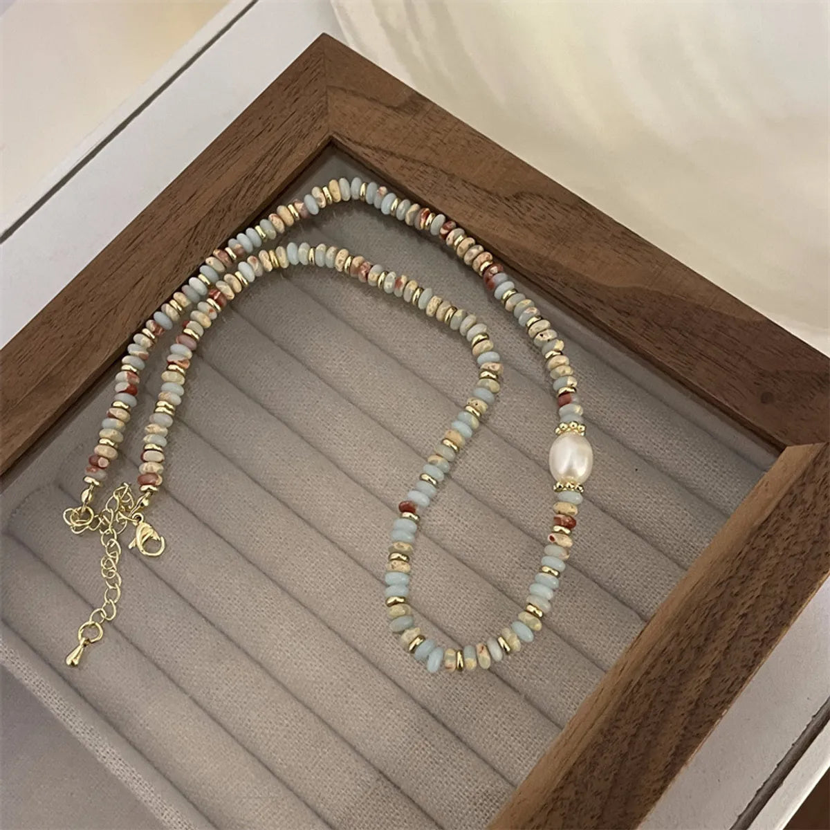 Artistic Irregular Heart Shape Beaded Natural Stone Freshwater Pearl Wholesale Necklace