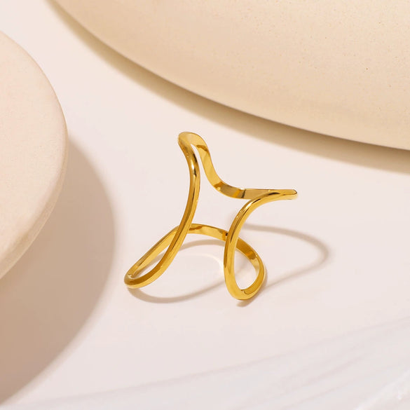 Asymmetric Hollow Geometric Line Design Stainless Steel Electroplated Minimalist Ladies Ring