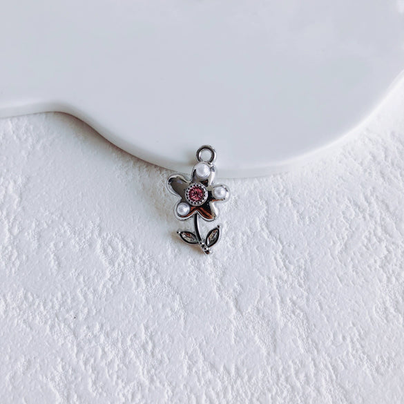 Asymmetrical Metal Style Square Button Alloy Brooch Necklace With Diamond Flower Electroplating