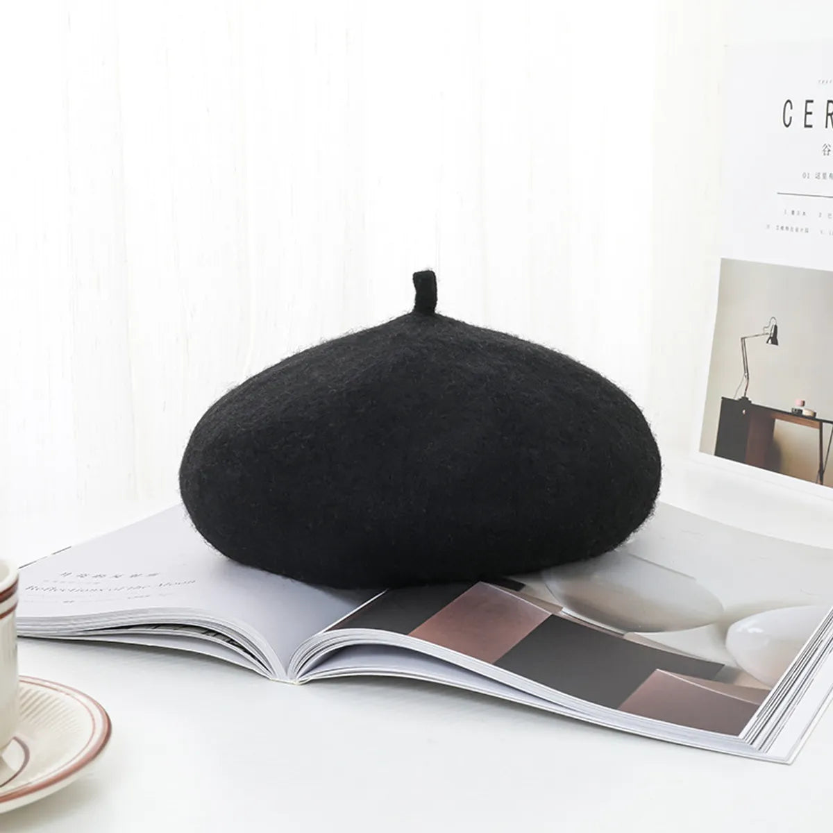 Women'S Simple Style Solid Color Eaveless Beret Hat