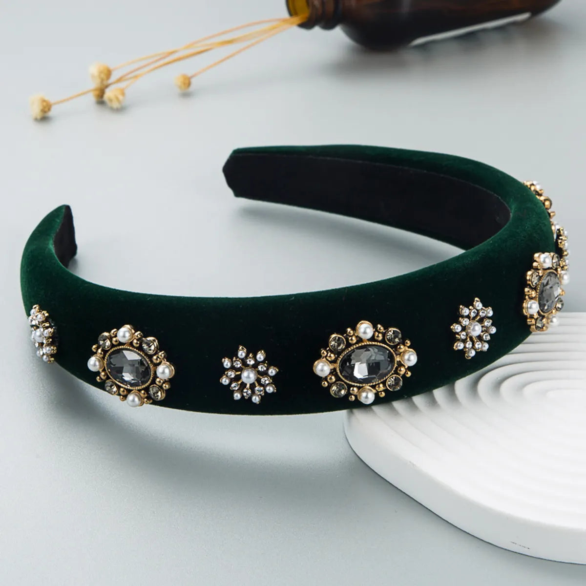 Baroque Retro Pearl Rhinestone Flannel Sponge Hair Band