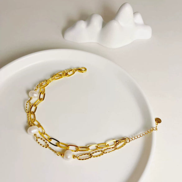 Baroque Style Freshwater Pearl Stainless Steel Jewelry Bracelet With Electroplating