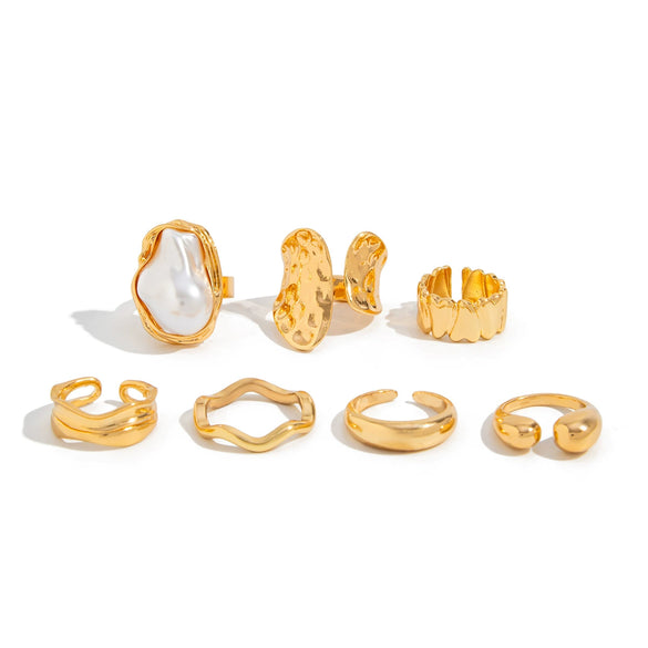 Baroque Style Metal Imitation Pearl Flower Shape Electroplated Ring For Women