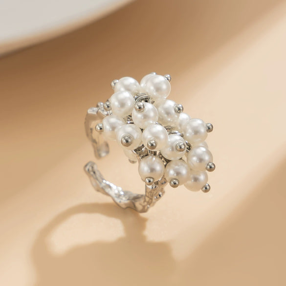 Baroque Style Metal Imitation Pearl Pleated Flower Ring For Women With Electroplating