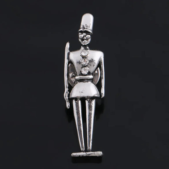 Baroque Style Rabbit Heart Shape Bow Knot Alloy Enamel Inlay Zircon Women'S Brooches