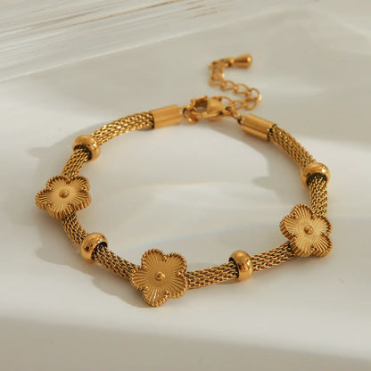 Basic Classic Style Heart Shape Flower 304 Stainless Steel 18K Gold Plated Bracelets In Bulk