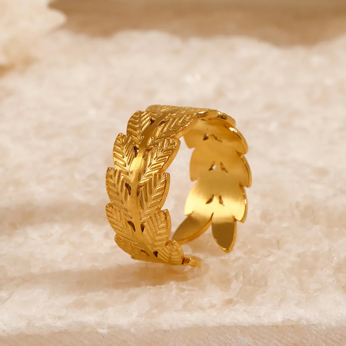 Basic Leaf Stainless Steel Plating 18k Gold Plated Open Ring