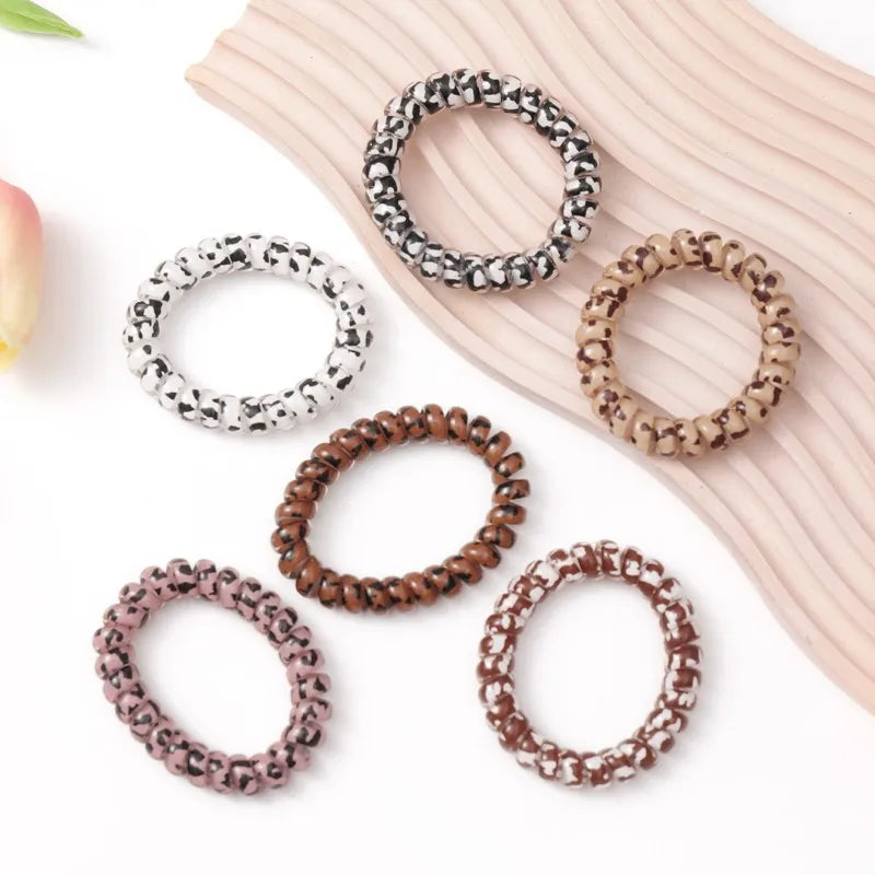 Basic Leopard Plastic Hair Tie