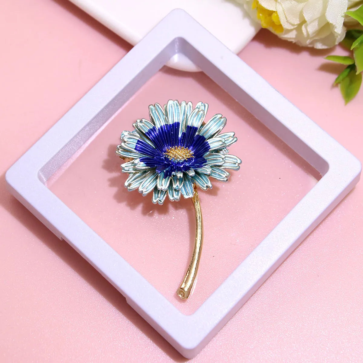 Basic Modern Style Classic Style Animal Flower Alloy Plating Inlay Artificial Pearls Rhinestones Women'S Brooches