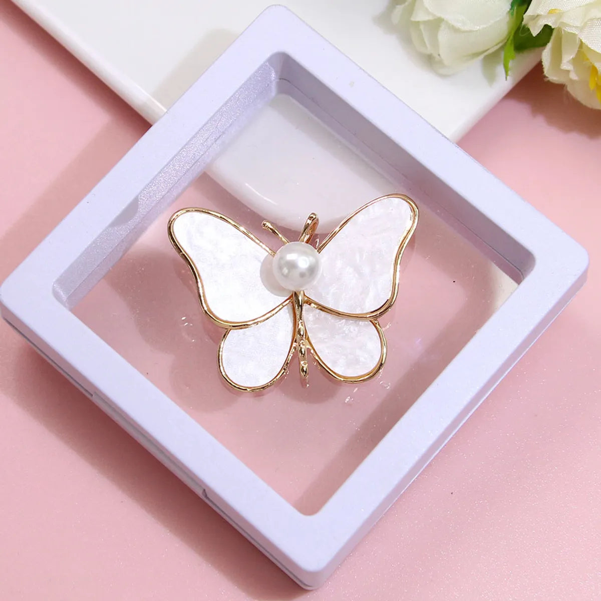 Basic Modern Style Classic Style Animal Flower Alloy Plating Inlay Artificial Pearls Rhinestones Women'S Brooches