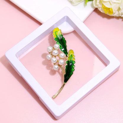 Basic Modern Style Classic Style Animal Flower Alloy Plating Inlay Artificial Pearls Rhinestones Women'S Brooches