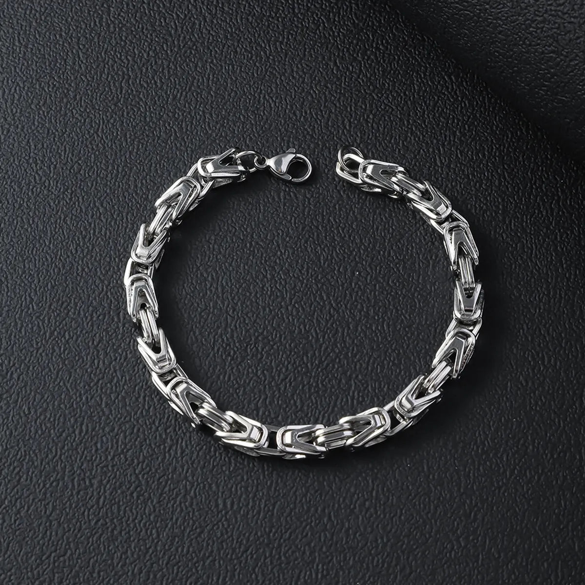 Basic Modern Style Classic Style Geometric Solid Color Titanium Steel Polishing Unisex Bracelets