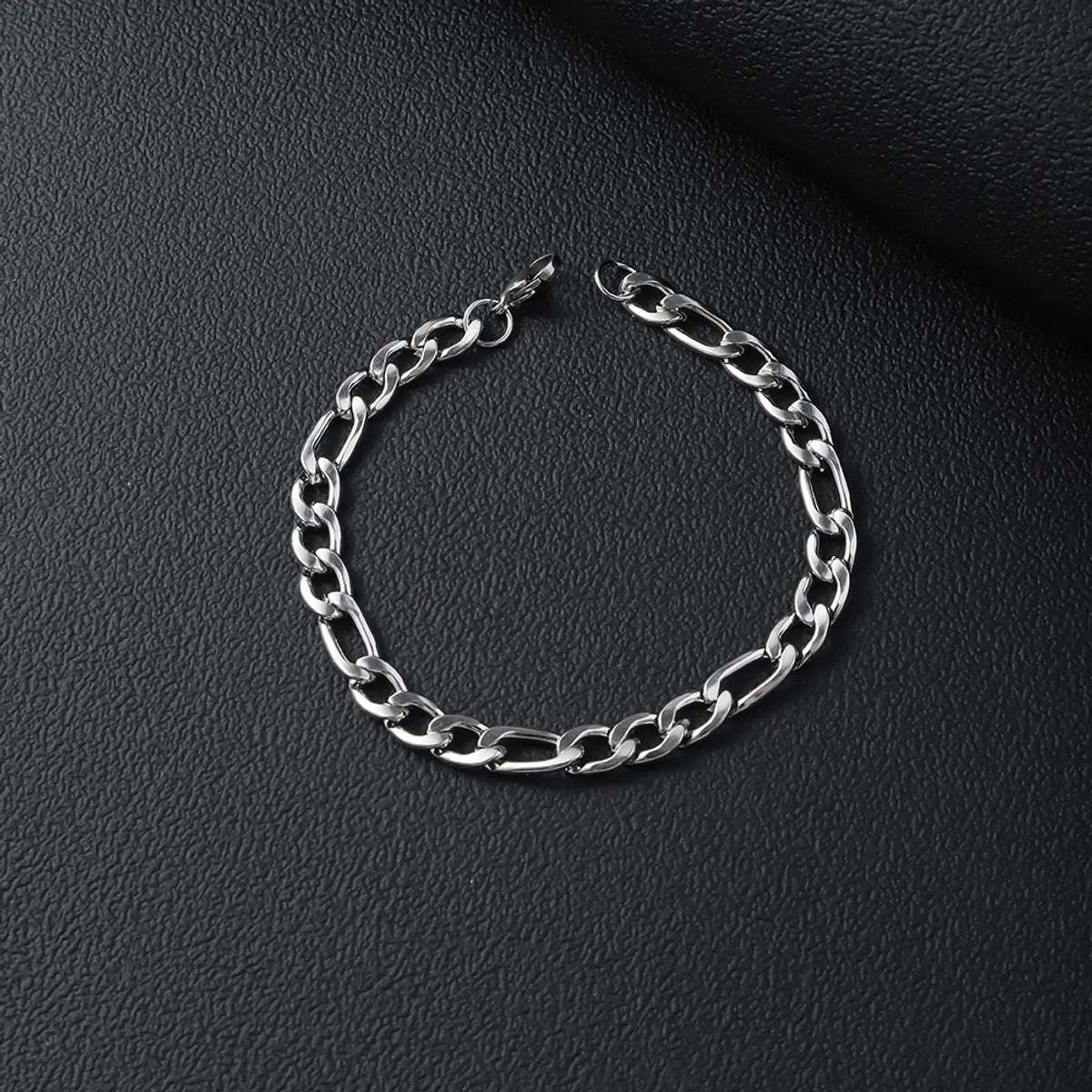 Basic Modern Style Classic Style Geometric Solid Color Titanium Steel Polishing Unisex Bracelets