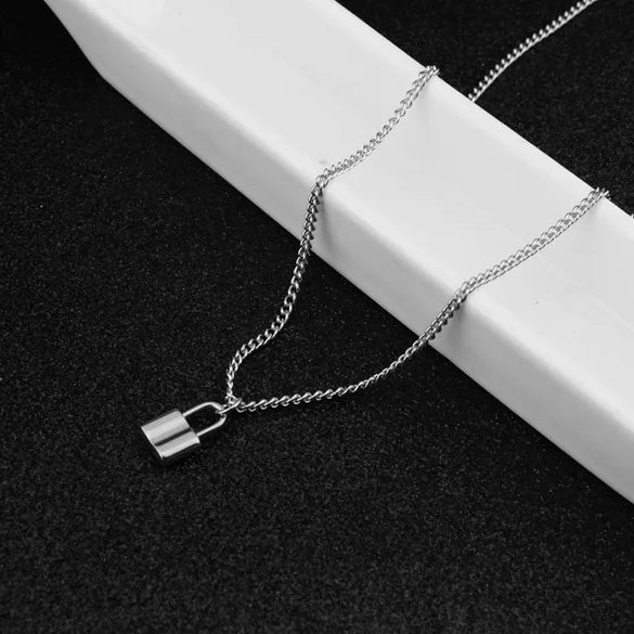 Basic Modern Style Classic Style Lock Alloy Titanium Steel Women'S Pendant Necklace