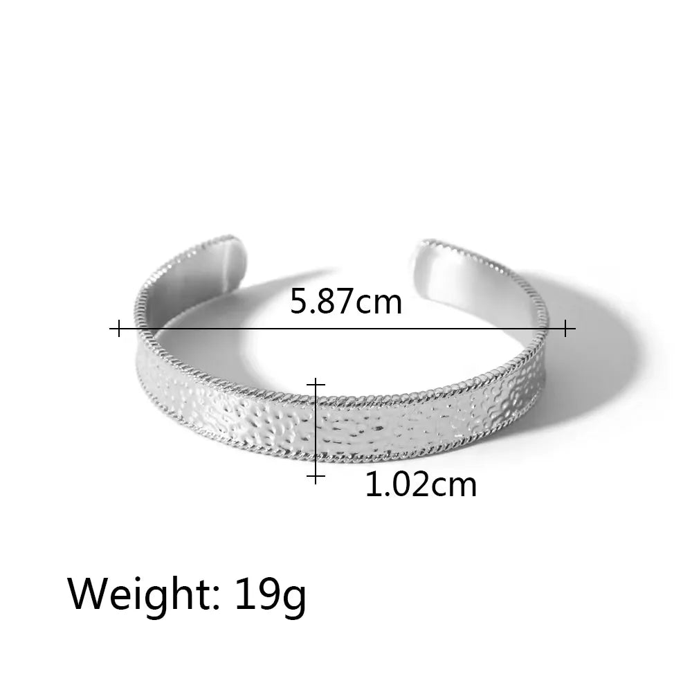 Basic Simple Style Classic Style C Shape Solid Color 304 Stainless Steel 18K Gold Plated Cuff Bracelets Wide Bracelet In Bulk