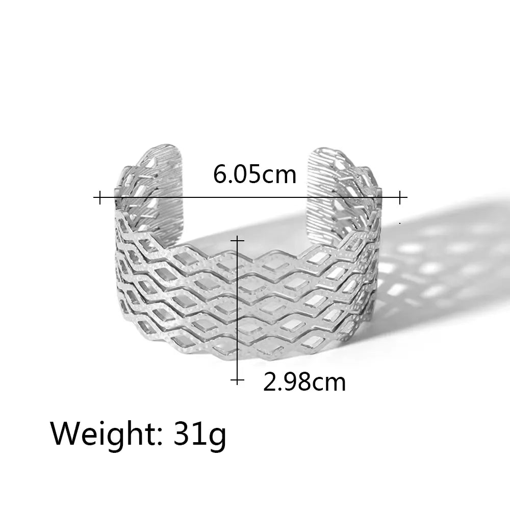 Basic Simple Style Classic Style C Shape Solid Color 304 Stainless Steel 18K Gold Plated Cuff Bracelets Wide Bracelet In Bulk