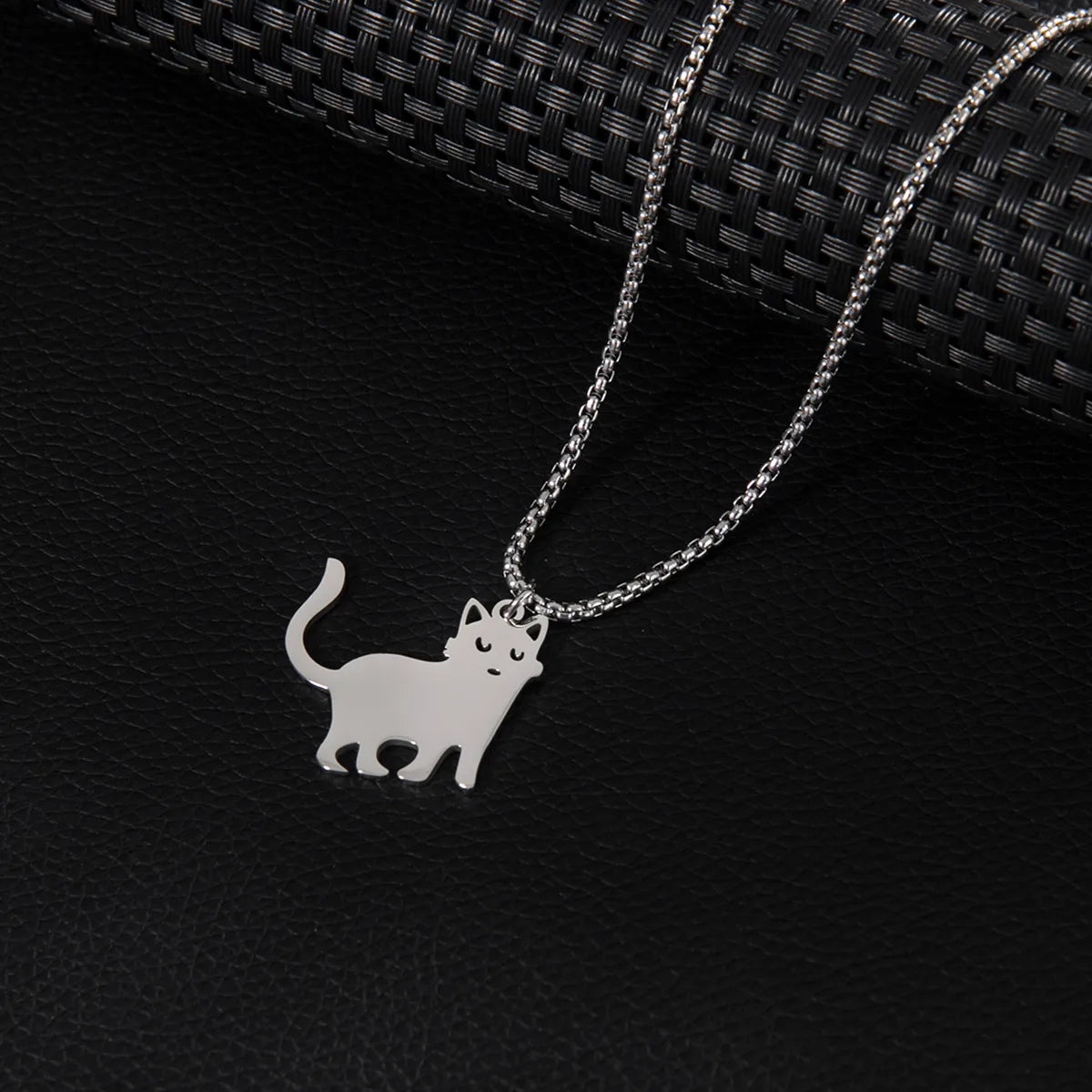 Basic Simple Style Classic Style Cat 201 Stainless Steel Unisex Pendant Necklace