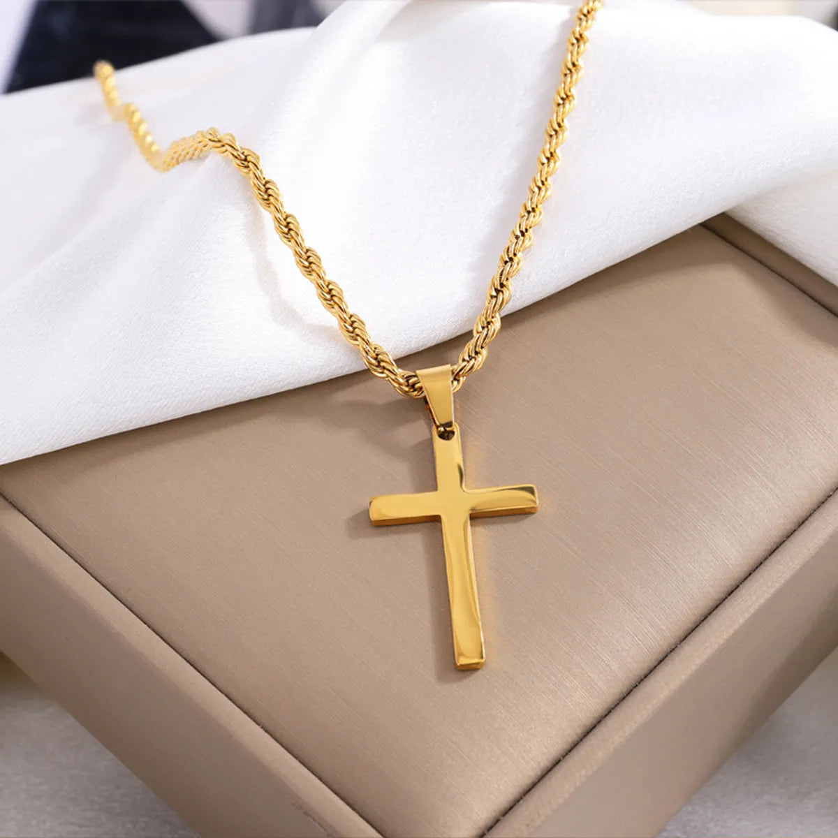 Basic Simple Style Classic Style Cross 304 Stainless Steel 18K Gold Plated Men'S Pendant Necklace