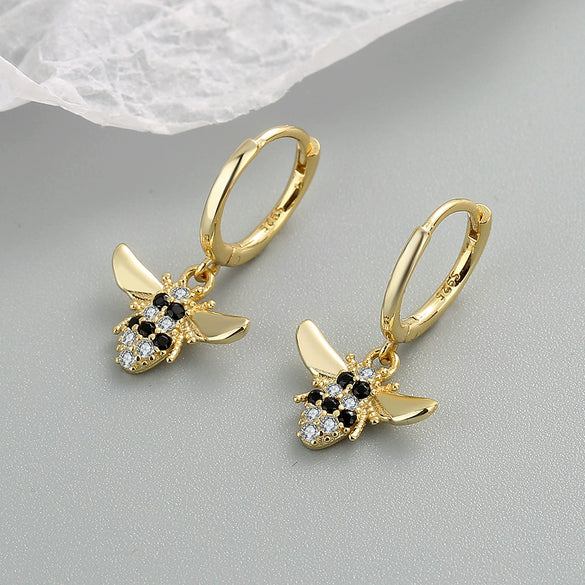 Bee Shaped Zircon Inlaid 925 Sterling Silver Earrings With Electroplated Geometric Design Fashion Jewelry