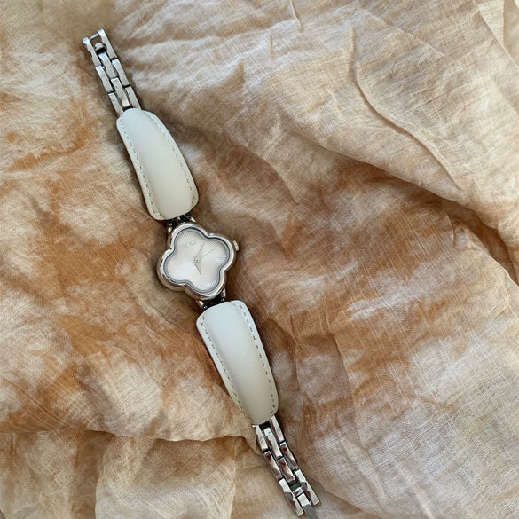 Belt Bracelet Watch Women Medieval Style Alloy Stainless Steel Four Leaf Clover Flower Shape
