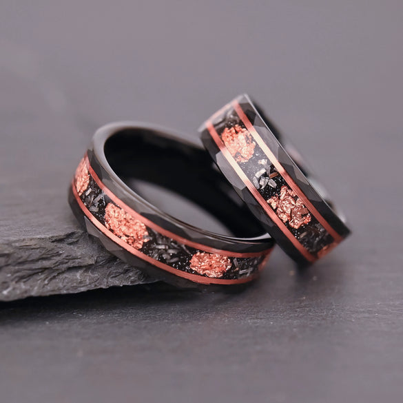 Black Tungsten Steel Ring With Hammered Texture And Imitation Meteorite Inlay Rose Gold Electroplated Minimalist Geometric Band