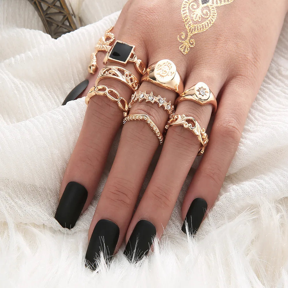 Bohemian Retro Hollow Snake-Shaped Diamond Ring 9-Piece Set