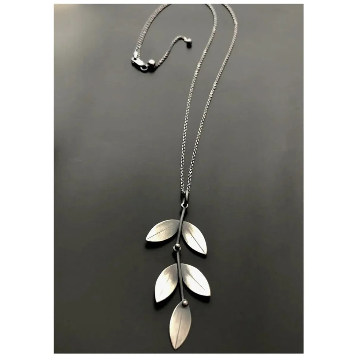 Bohemian Retro Simple Creative Willow Leaf Pendant Earrings Necklace Set