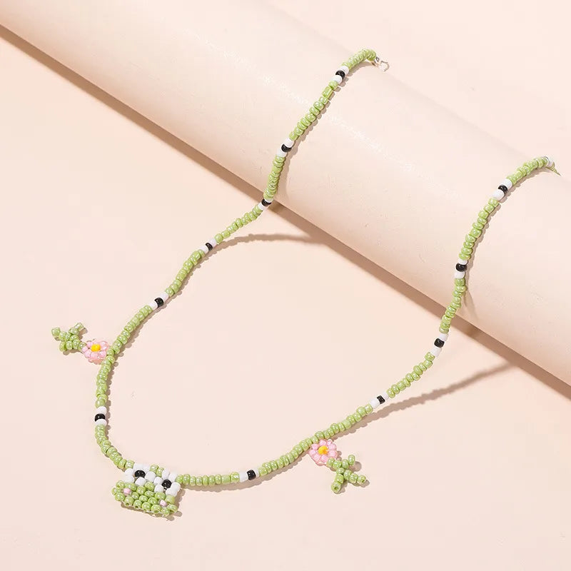 Bohemian Simple Hand-Woven Flower Frog Necklace Female