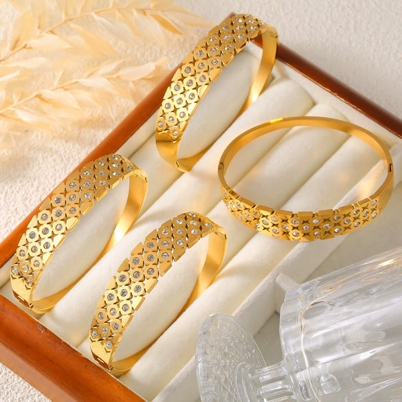 Bohemian Square Diamond Set Simple Light Luxury Niche Titanium Steel 18K Gold Plated Bracelet