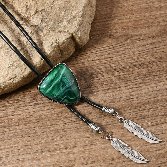 Bolo Tie Necklace Turquoise Plastic Resin Alloy Geometric Vintage Inlaid With Crystal