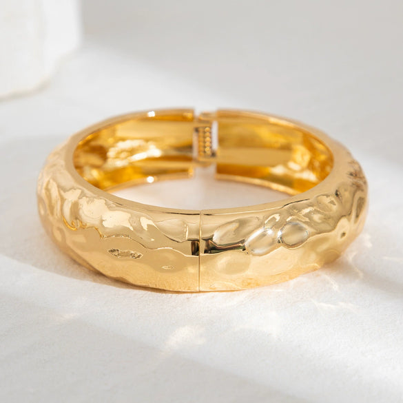 Bracelet Alloy Geometric Exaggerated Leaves Glow Electroplated Jewelry
