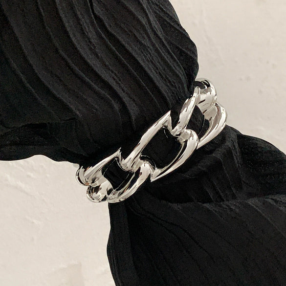 Bracelet Metal Sweet Cool Geometric Electroplated Spring Buckle Glow Surface Punk Style