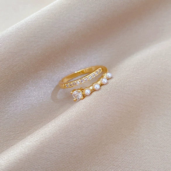 Brass Cartoon Crown Fashion Ring With Electroplating For Women