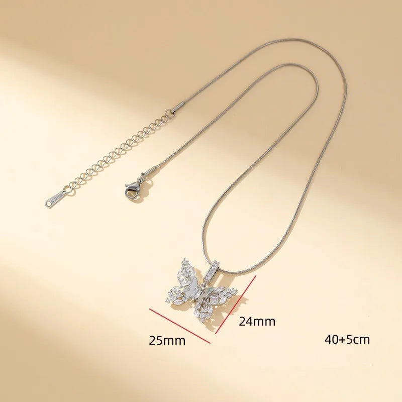 Brass Irregular Plating Butterfly Zircon Pendant Necklace