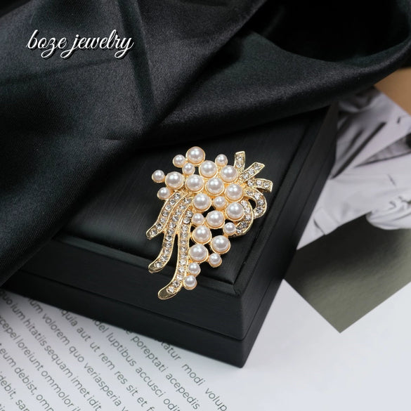 Brooch Zinc Alloy Leaf Pattern Electroplating