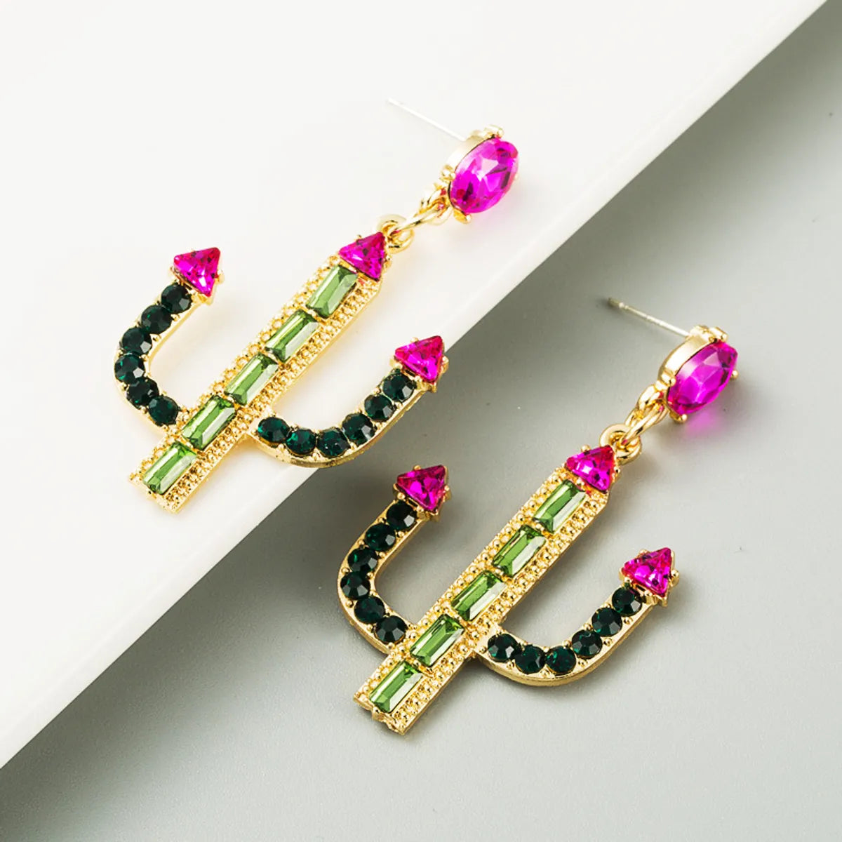 Cactus Alloy Inlaid Rhinestones S925 Silver Needle Hypoallergenic Long Earrings