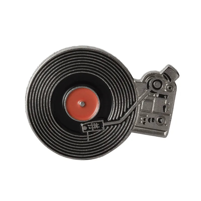 Cartoon Creative Punk Retro Disc Player Alloy Brooch