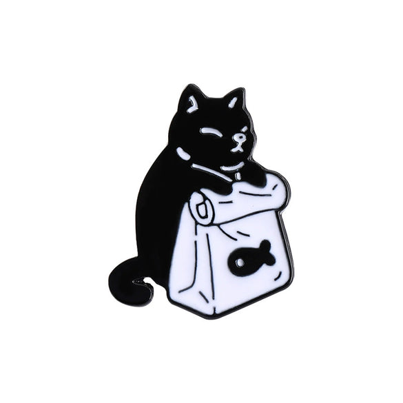 Cartoon Cute Alloy Cat Badge Couple Black And White Backpack Accessories With Paint Electroplating Brooch