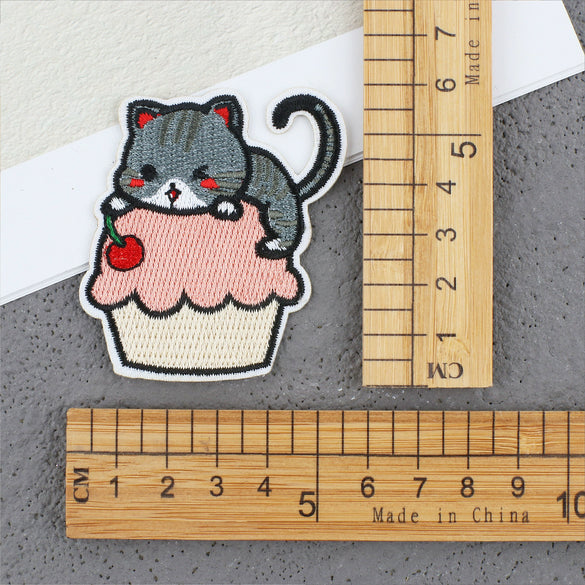 Cartoon Kitten Computerembroidered Ironon Patches Polyester Fabric Clothing Decorative Appliques