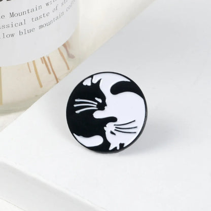 Cartoon Style Cat Alloy Plating Unisex Brooches