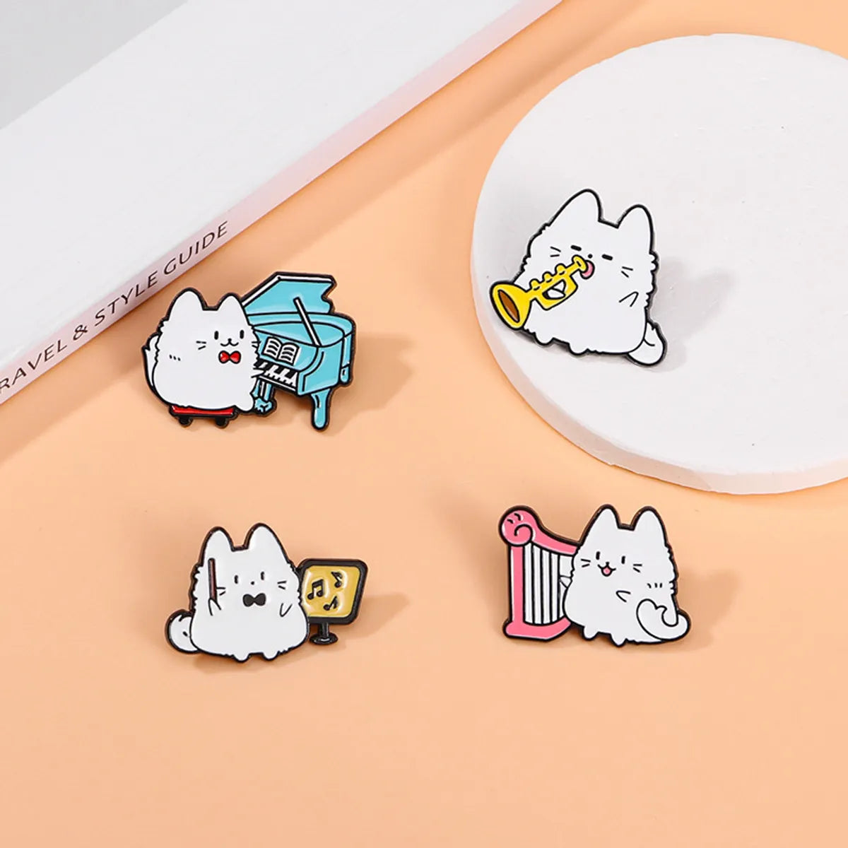 Cartoon Style Cute Cat Alloy Stoving Varnish Unisex Brooches