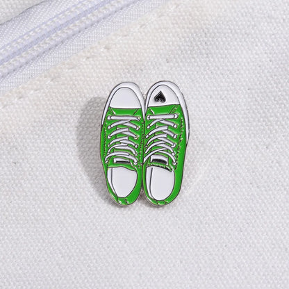 Cartoon Style Cute Cowboy Style Car Strawberry Shoe Alloy Stamping Stoving Varnish Plating Unisex Brooches